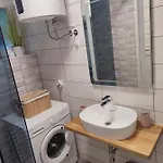 Levi * Pula